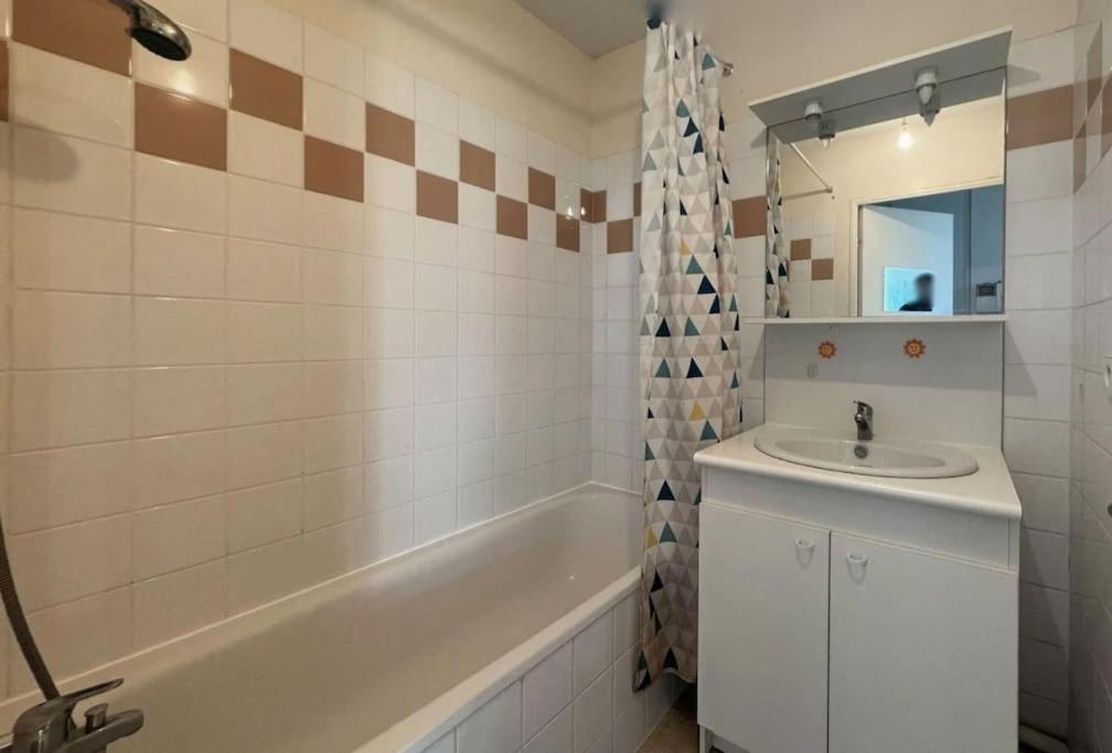 Appartamento T2 4 Couchage A 2 Pas Du Bassin Gujan-Mestras Esterno foto